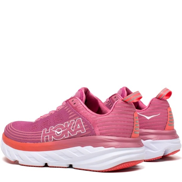 🌹 🏃🏼♀️ 🌹• HOKA x One x One • 🌹🏃🏼♀️🌹 … Style Vibes - Picture 1 of 13